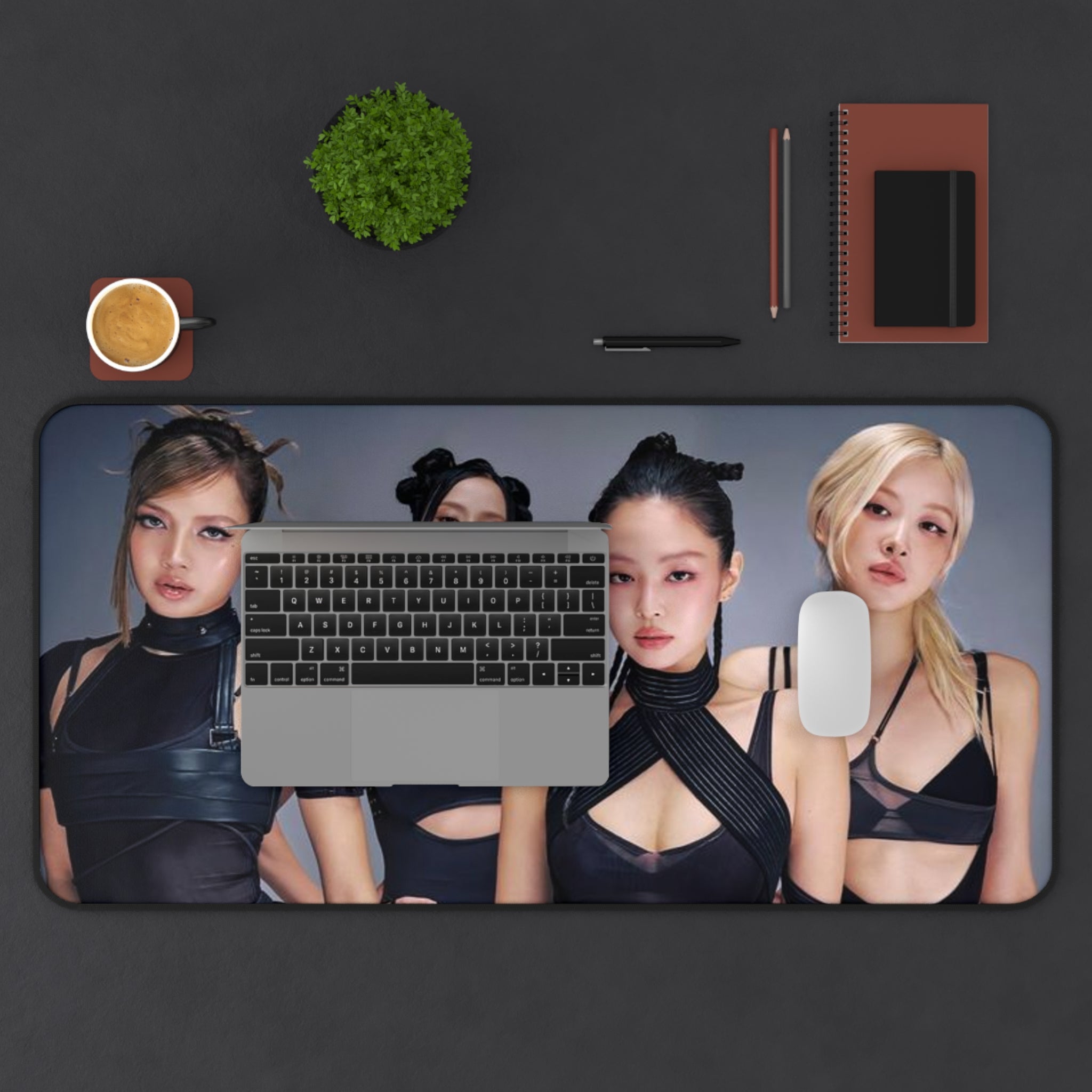 Bp: Blink Desk Mat